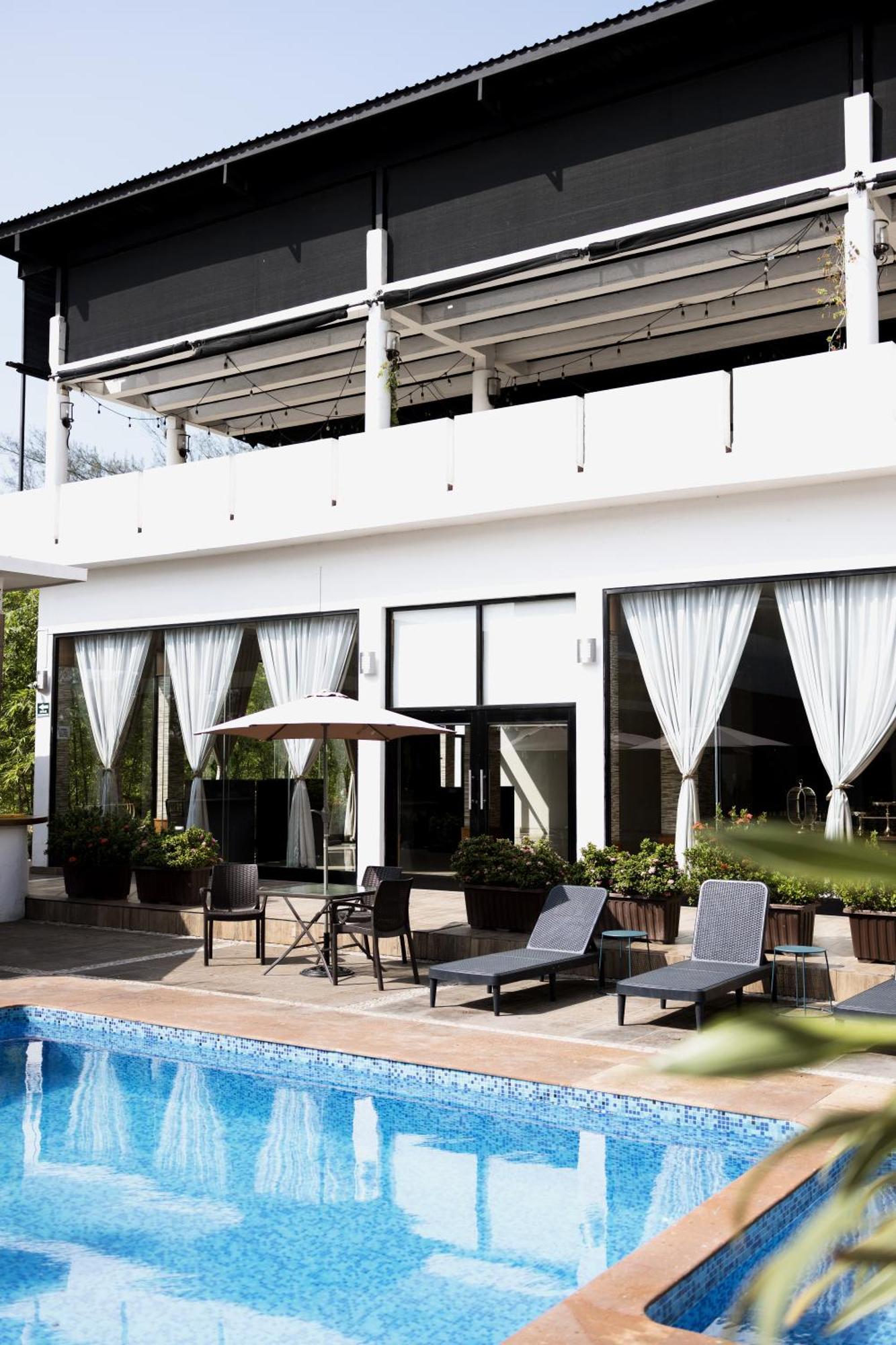 Hotel Tres Soles シウダード・マデロ エクステリア 写真